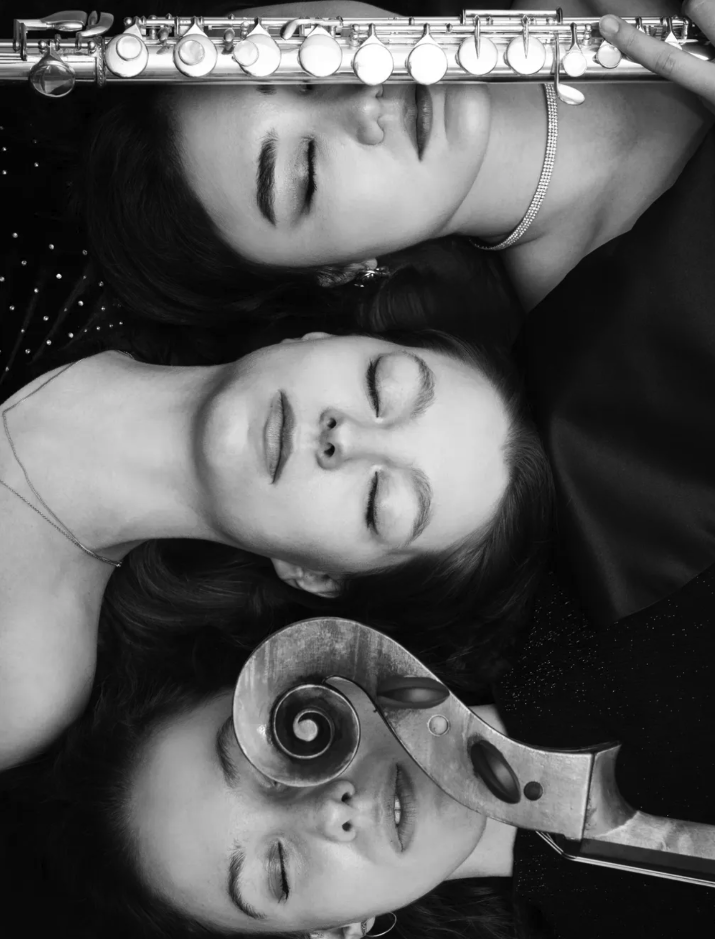 Black and white portrait of Trio Lumina III